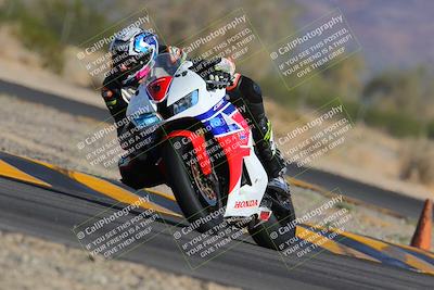 media/Nov-05-2022-SoCal Trackdays (Sat) [[f8d9b725ab]]/Turn 5 (940am)/